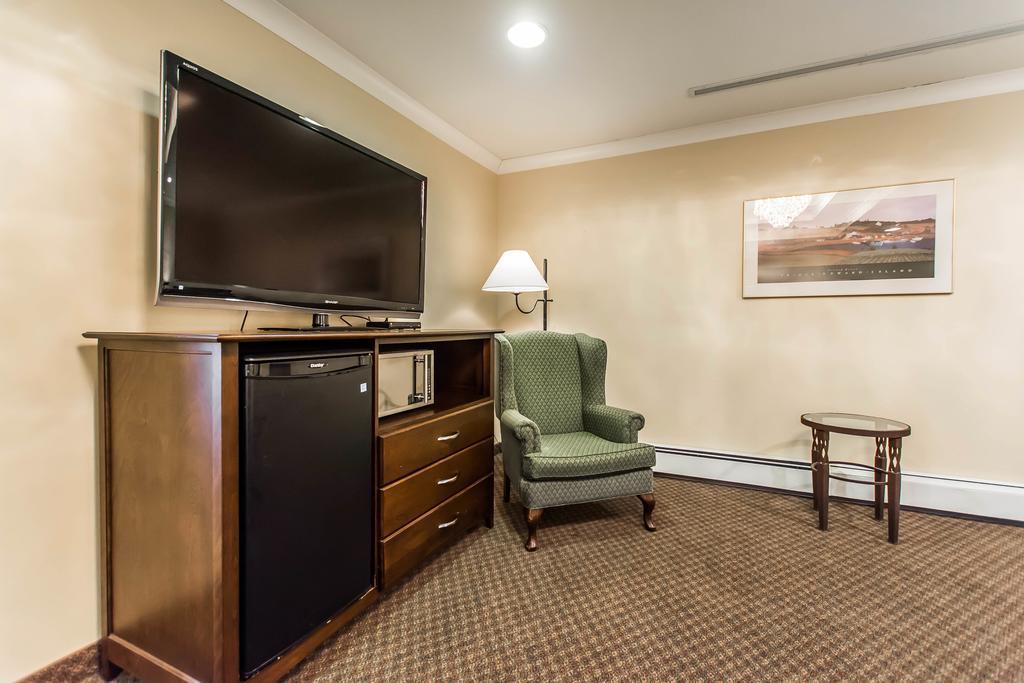 Quality Inn & Suites Garden Of The Gulf Съмърсайд Екстериор снимка