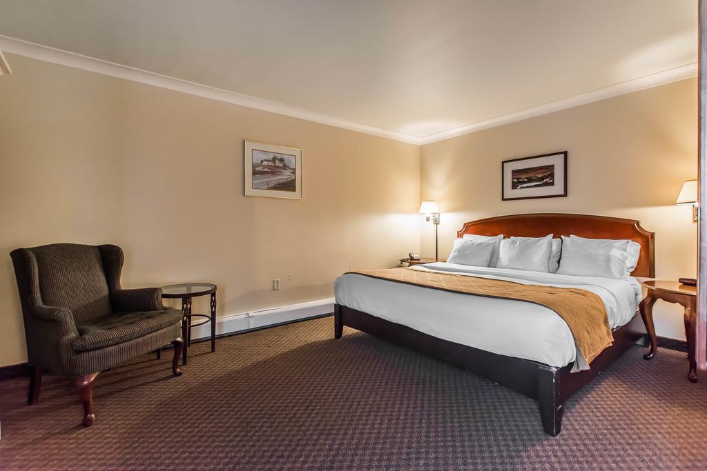 Quality Inn & Suites Garden Of The Gulf Съмърсайд Екстериор снимка