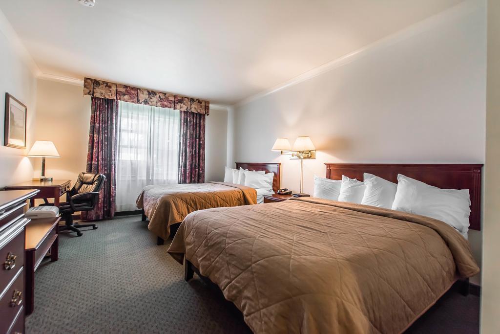 Quality Inn & Suites Garden Of The Gulf Съмърсайд Екстериор снимка