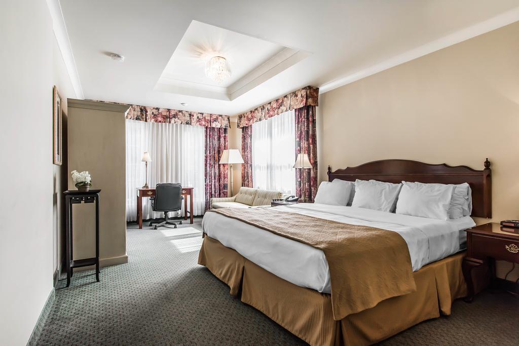 Quality Inn & Suites Garden Of The Gulf Съмърсайд Екстериор снимка