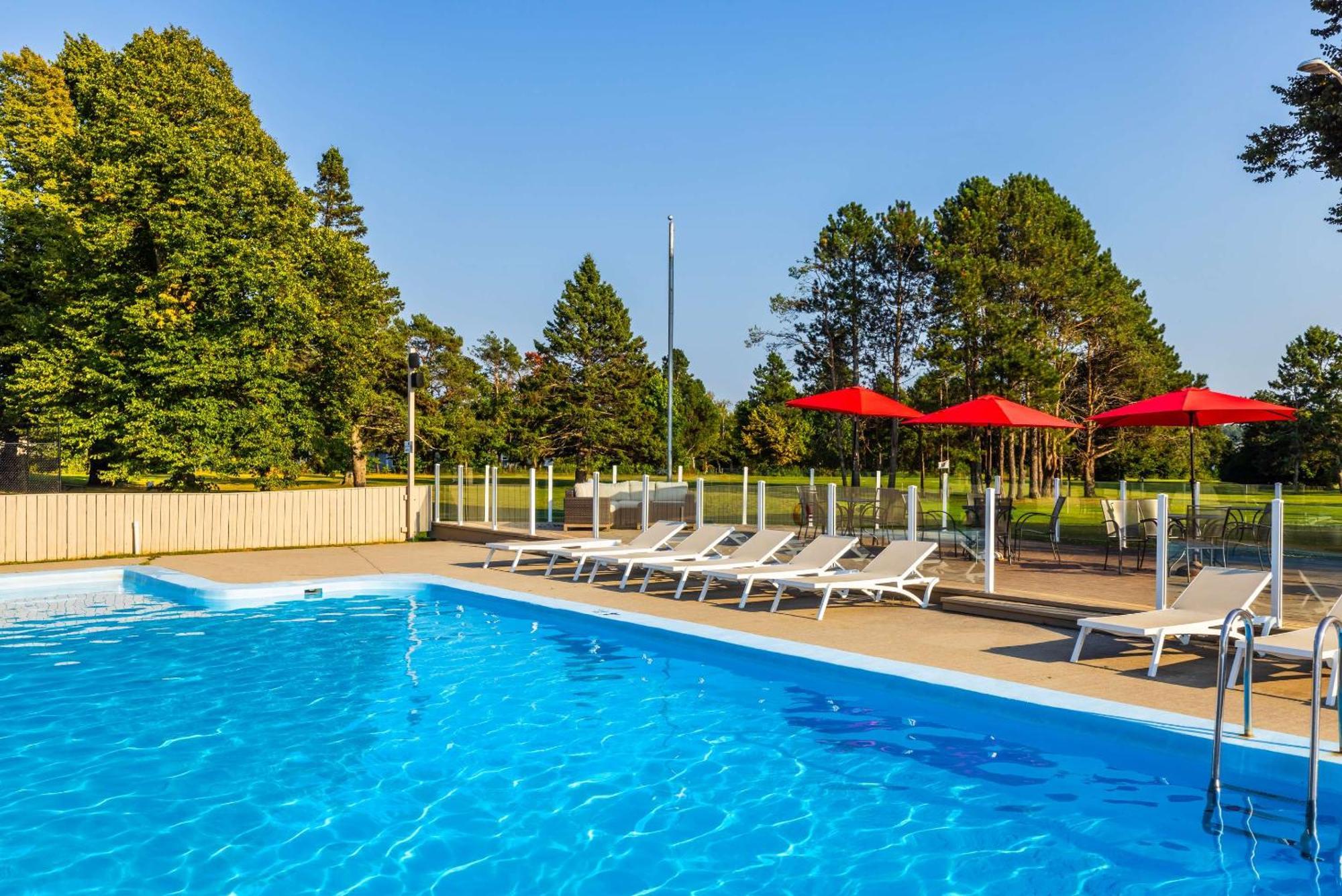 Quality Inn & Suites Garden Of The Gulf Съмърсайд Екстериор снимка