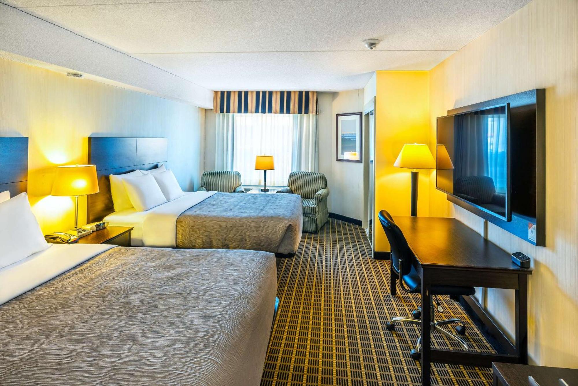 Quality Inn & Suites Garden Of The Gulf Съмърсайд Екстериор снимка